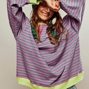 FREE PEOPLE XS(Runs Big) Classic Striped Oversized Crewneck